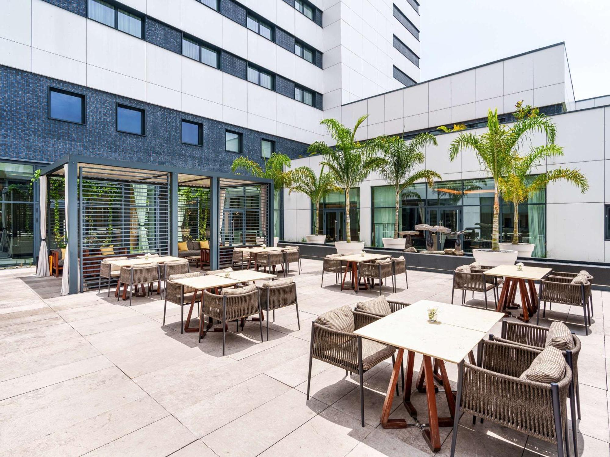 Moevenpick Hotel Abican Dış mekan fotoğraf