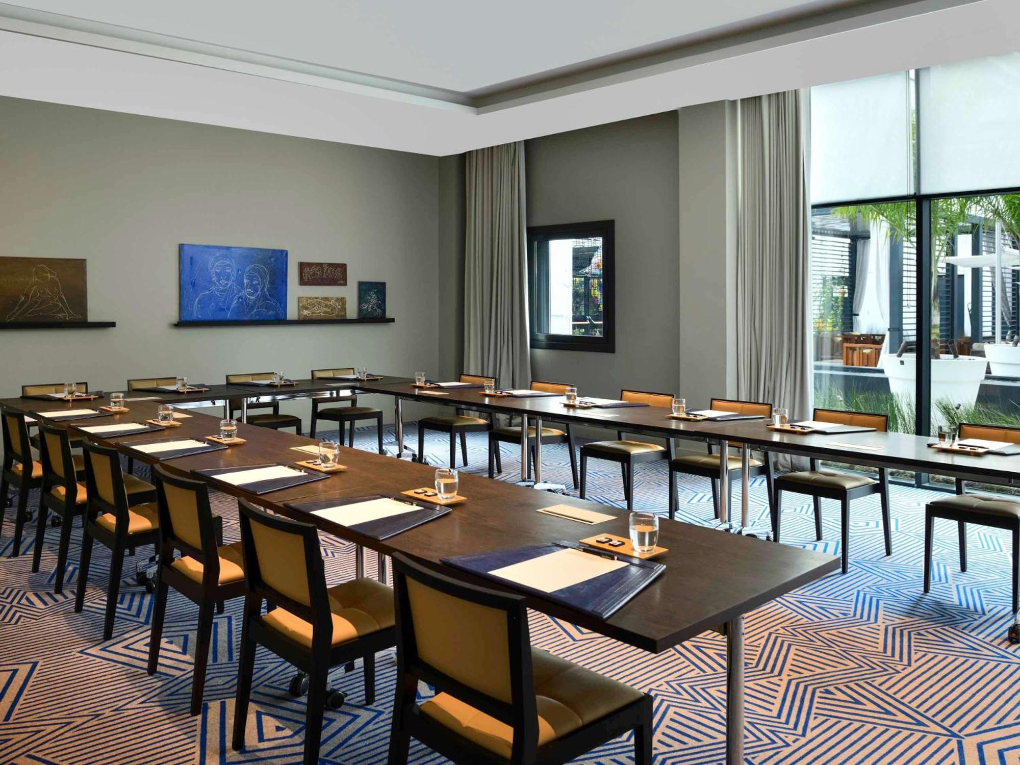 Moevenpick Hotel Abican Dış mekan fotoğraf