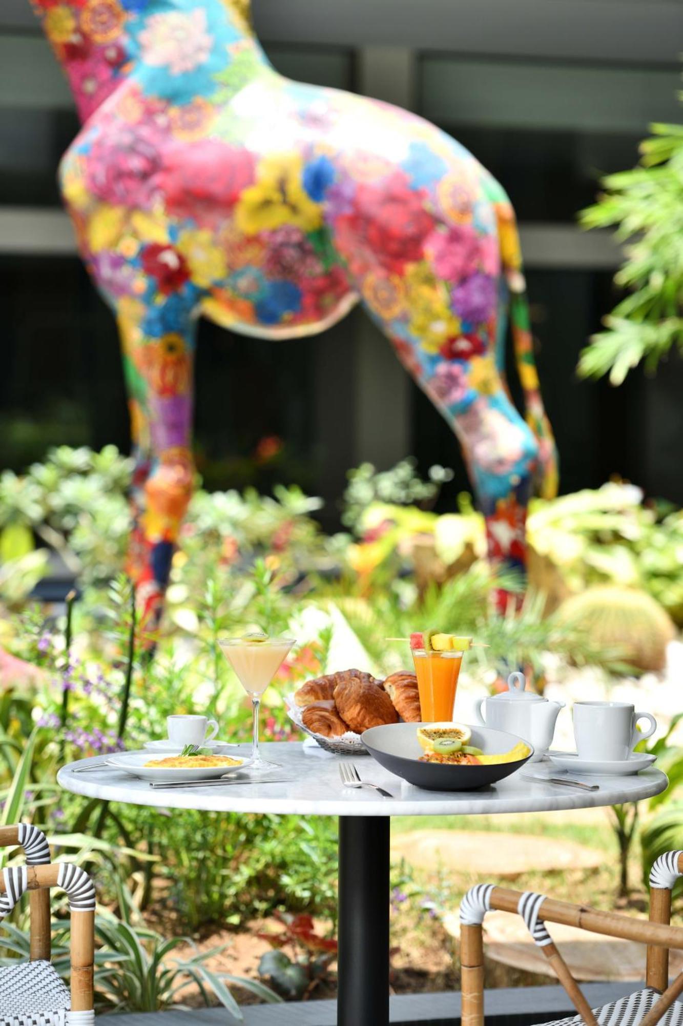 Moevenpick Hotel Abican Dış mekan fotoğraf